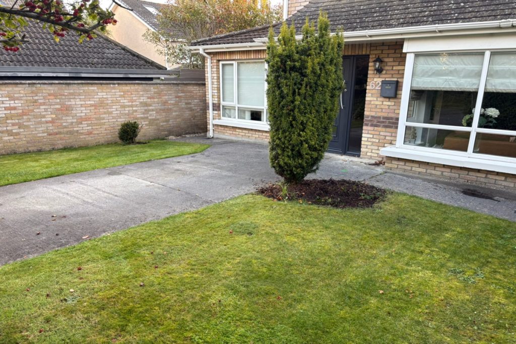 SMA Asphalt Driveway with Gold Granite Cobblestones in Swords, Co. Dublin (3)