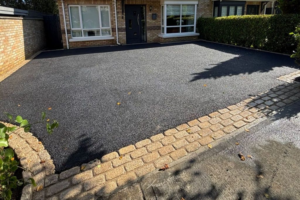 SMA Asphalt Driveway with Gold Granite Cobblestones in Swords, Co. Dublin (7)