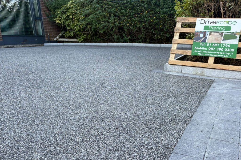 Resin Driveway with Black Granite Features in Portmarnock, Dublin (10)